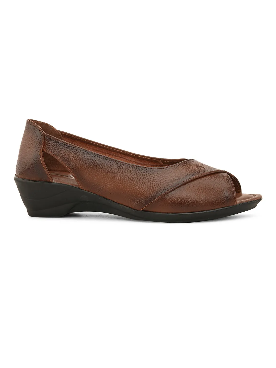 Pelle Albero Women's Brown Leather Slip-On Wedge Heel Sandals