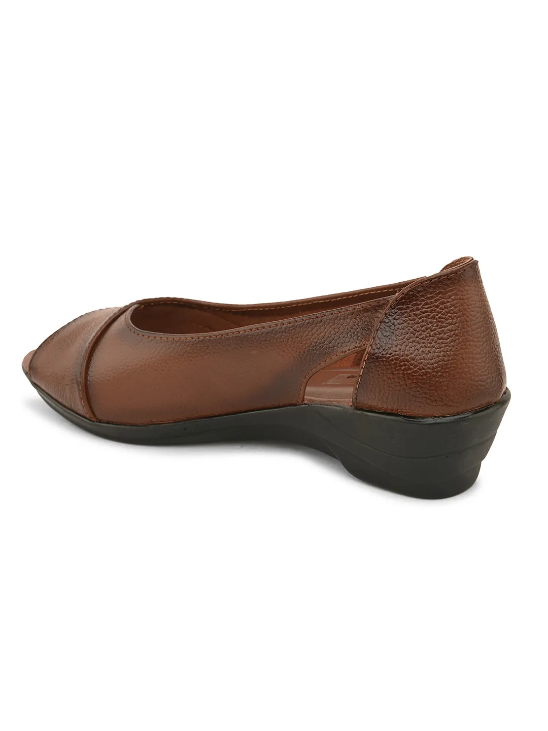 Pelle Albero Women's Brown Leather Slip-On Wedge Heel Sandals